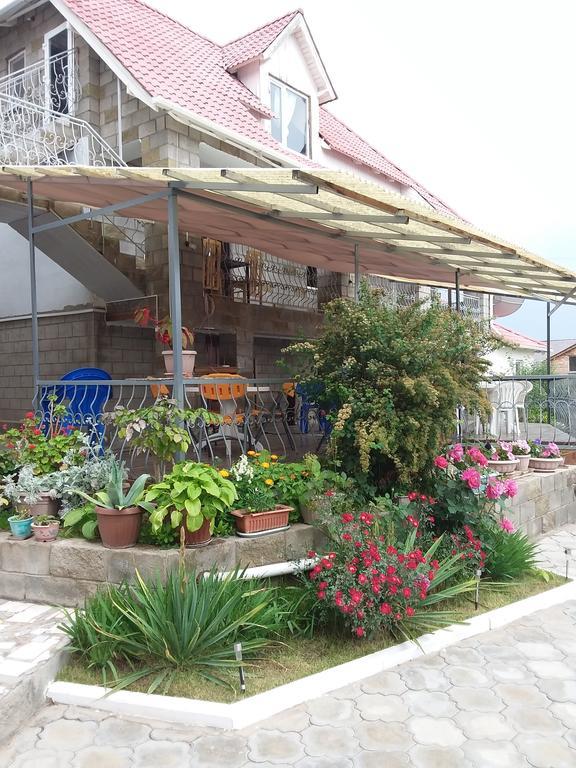 Panorama Hotel Cholpon-Ata Bagian luar foto