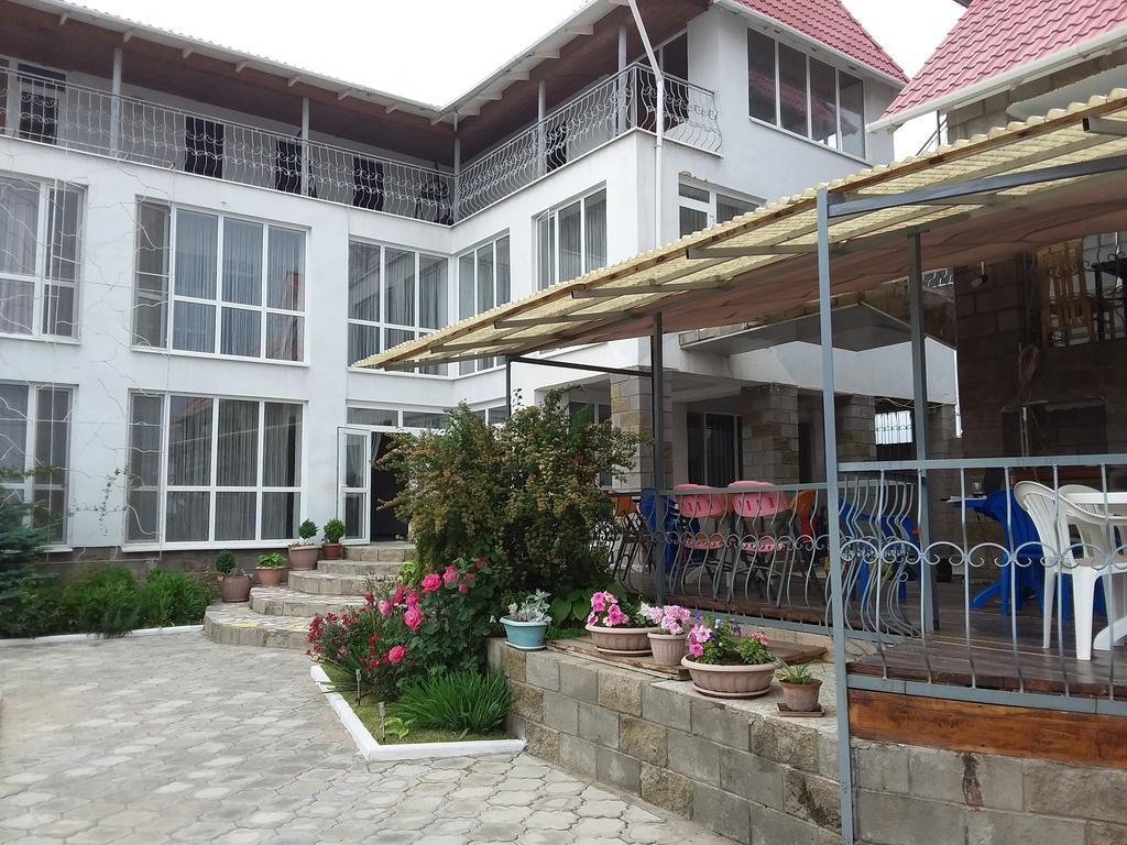 Panorama Hotel Cholpon-Ata Bagian luar foto