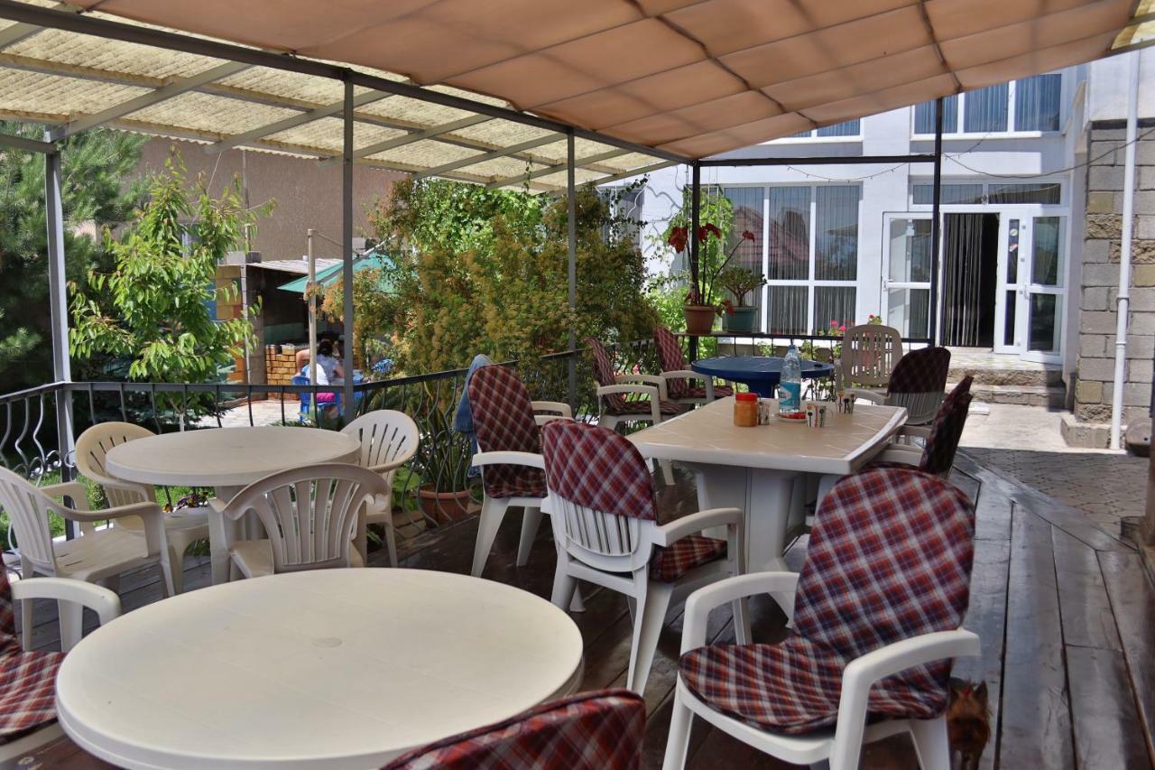 Panorama Hotel Cholpon-Ata Bagian luar foto