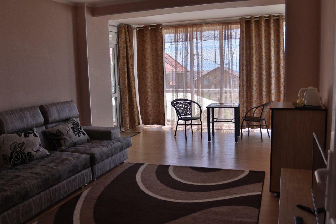 Panorama Hotel Cholpon-Ata Bagian luar foto